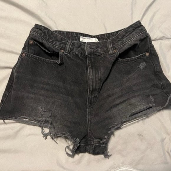 Festival Shorts - Picture 1 of 2